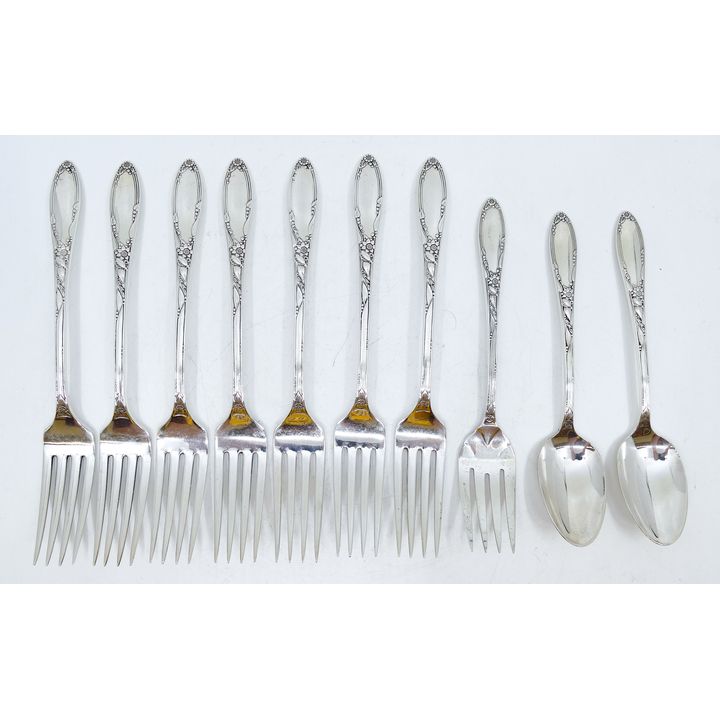 Box 10pc Oneida ''Virginian'' Sterling Flatware - 398 Grams TW
