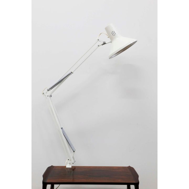 Luxo - A Danish anglepoise lamp
