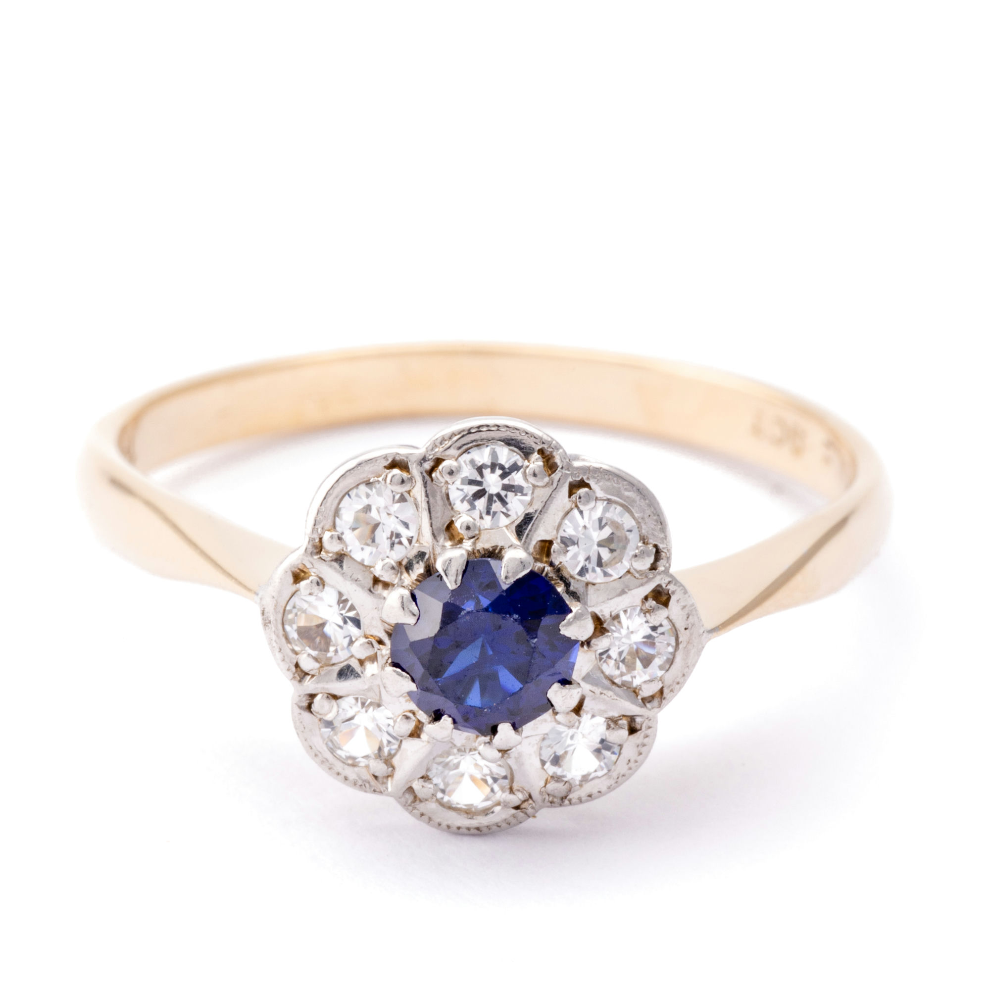 Vintage Ring 9ct Gold,