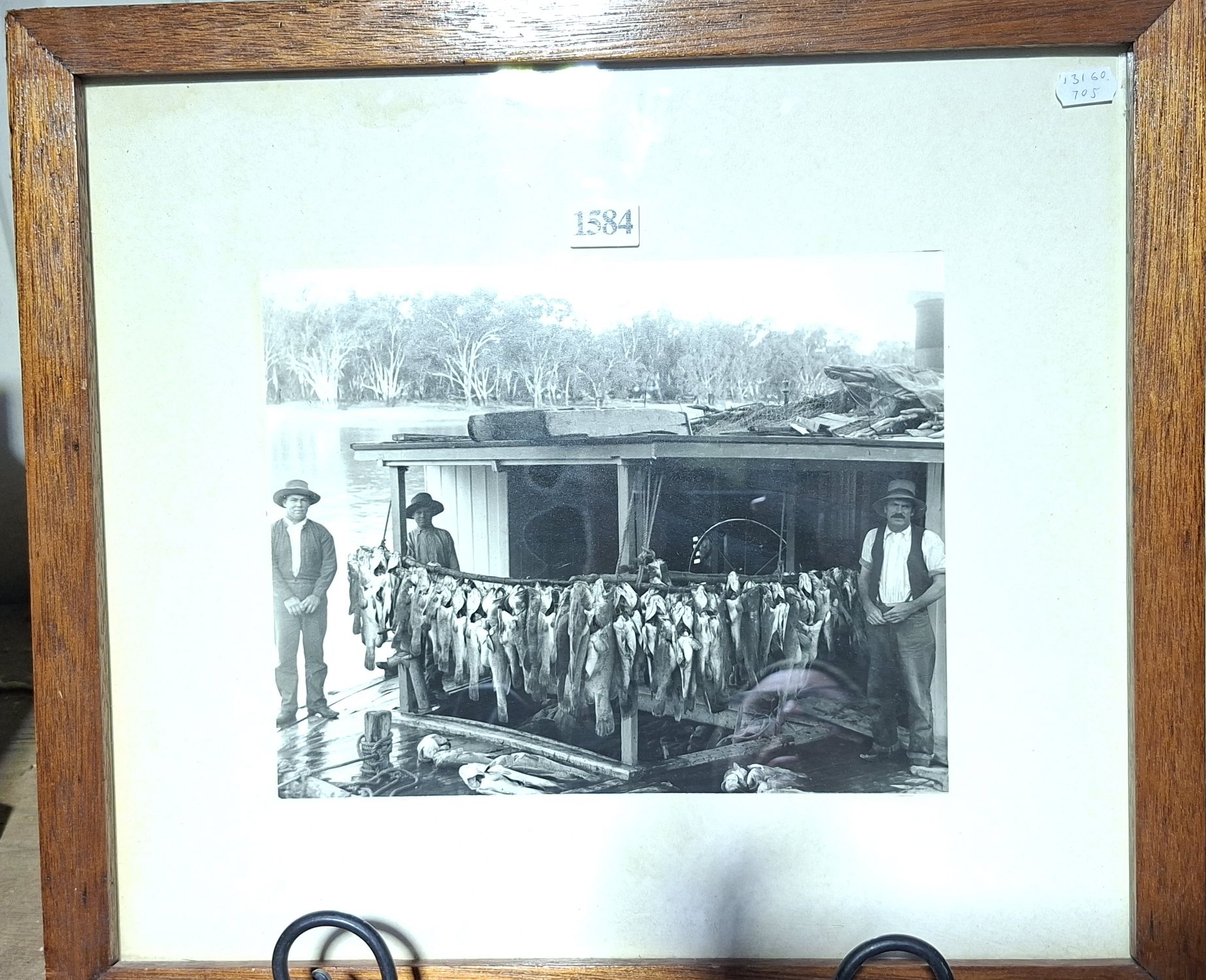 ANTIQUE PHOTOGRAPH