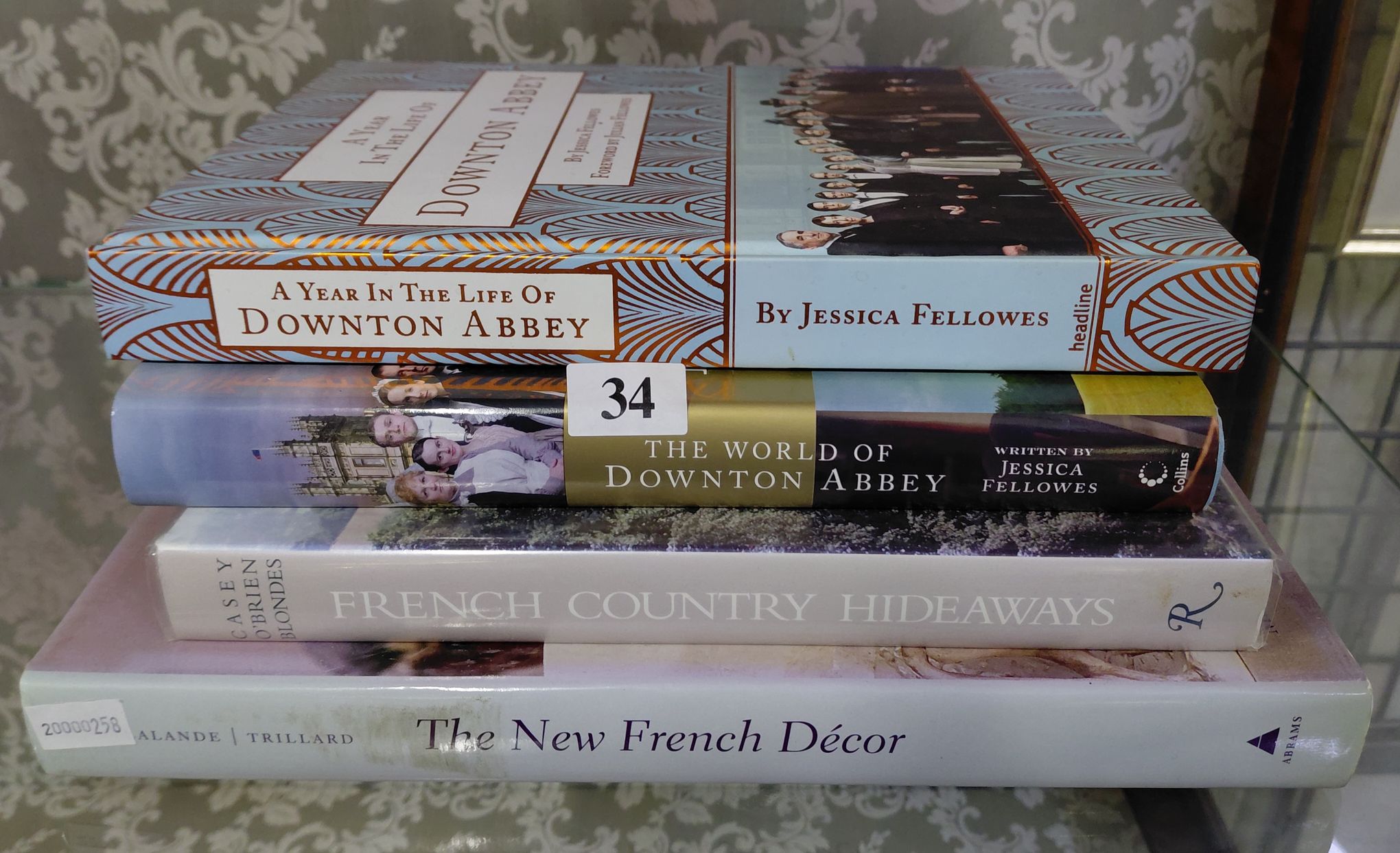 34 · FRENCH AND DOWNTON ABBEY BOOKS