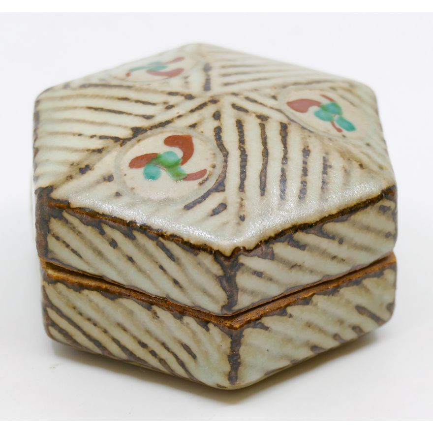 Tatsuzo Shimaoka Mingei Pottery Small Box 3'' with Tomobako