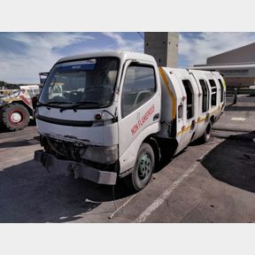 2009 TOYOTA HINO 300 611 LWB F/C C/C PERSONNEL CARRIER (NO REG PAPERS, TO BE SOLD AS SCRAP)