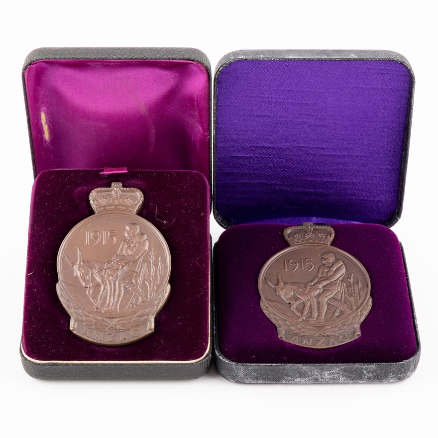 ANZAC Commemorative Medallion, 1915 - 1916,  VF - EF