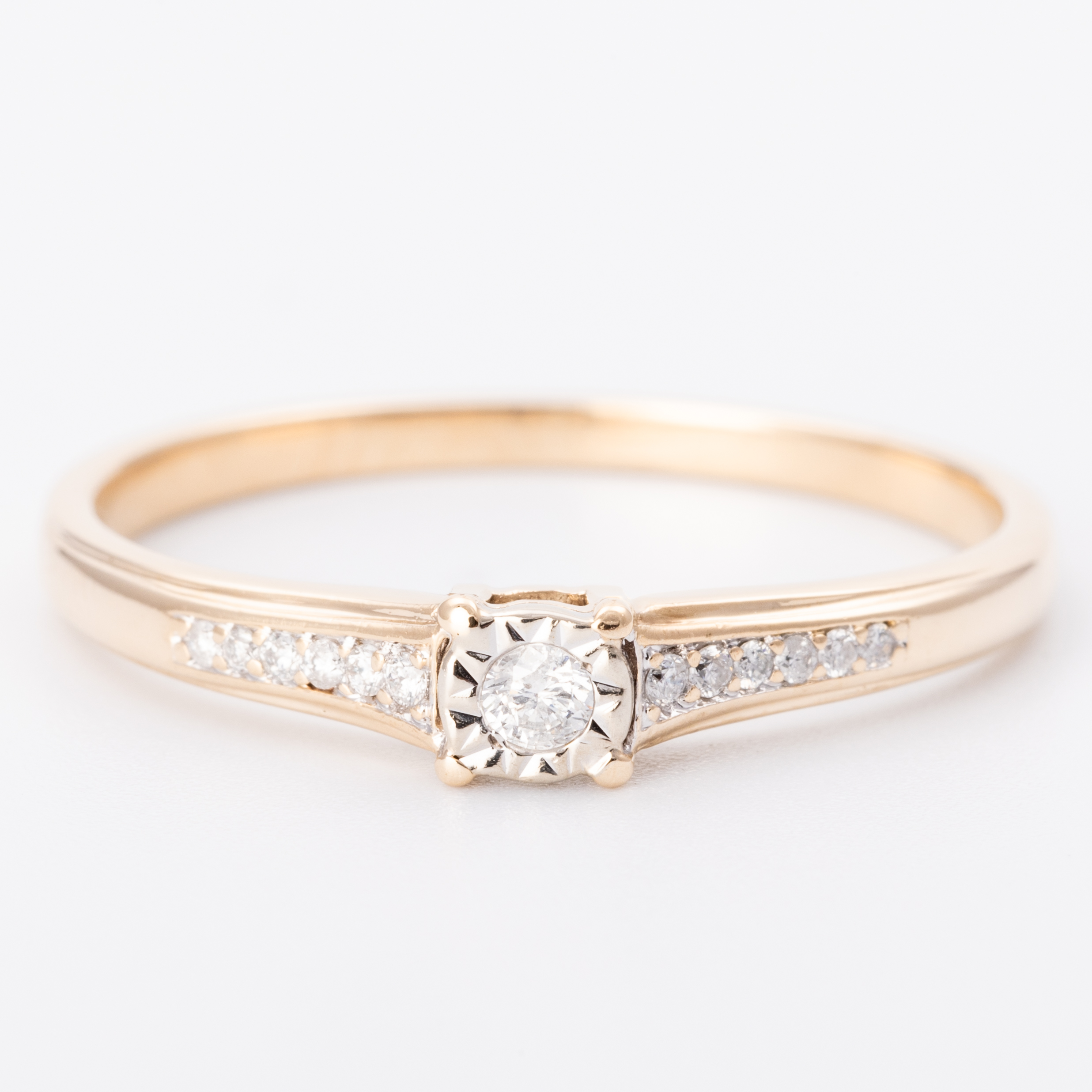 278 · Diamond Ring 10ct Gold