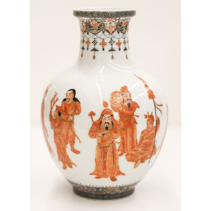Chinese Republic Eggshell Porcelain Grisaille Vase