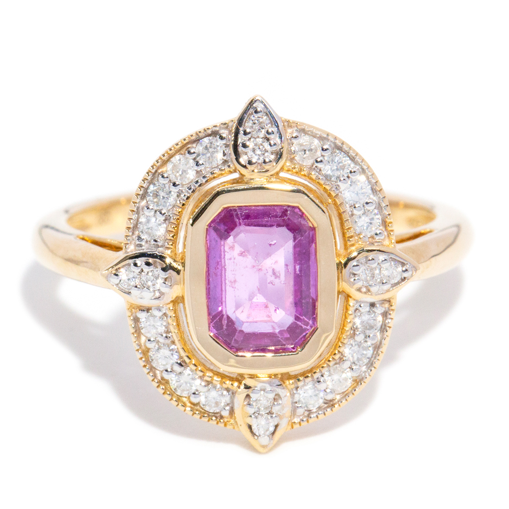 43 · 1.11 Carat Sapphire & Diamond 14ct Gold Ring