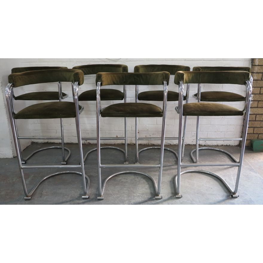 SET OF 7 BAR STOOLS