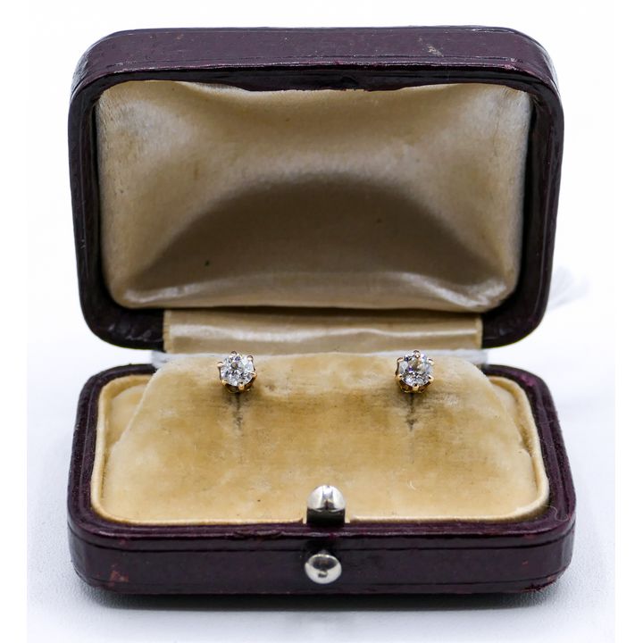 Pair Antique 14k Diamond 3.4mm Stud Earrings in Leather Box