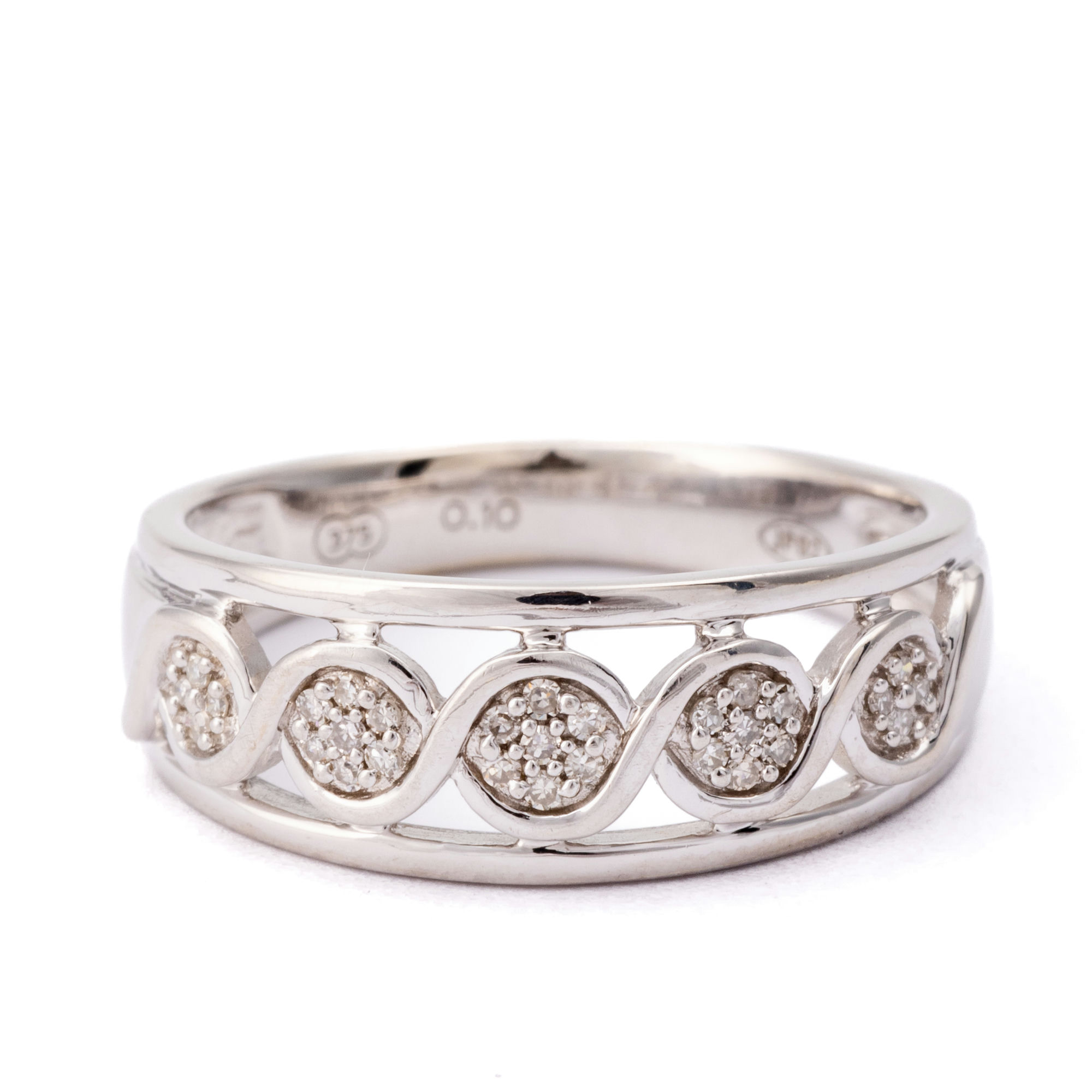 Diamond Ring 9ct Gold,