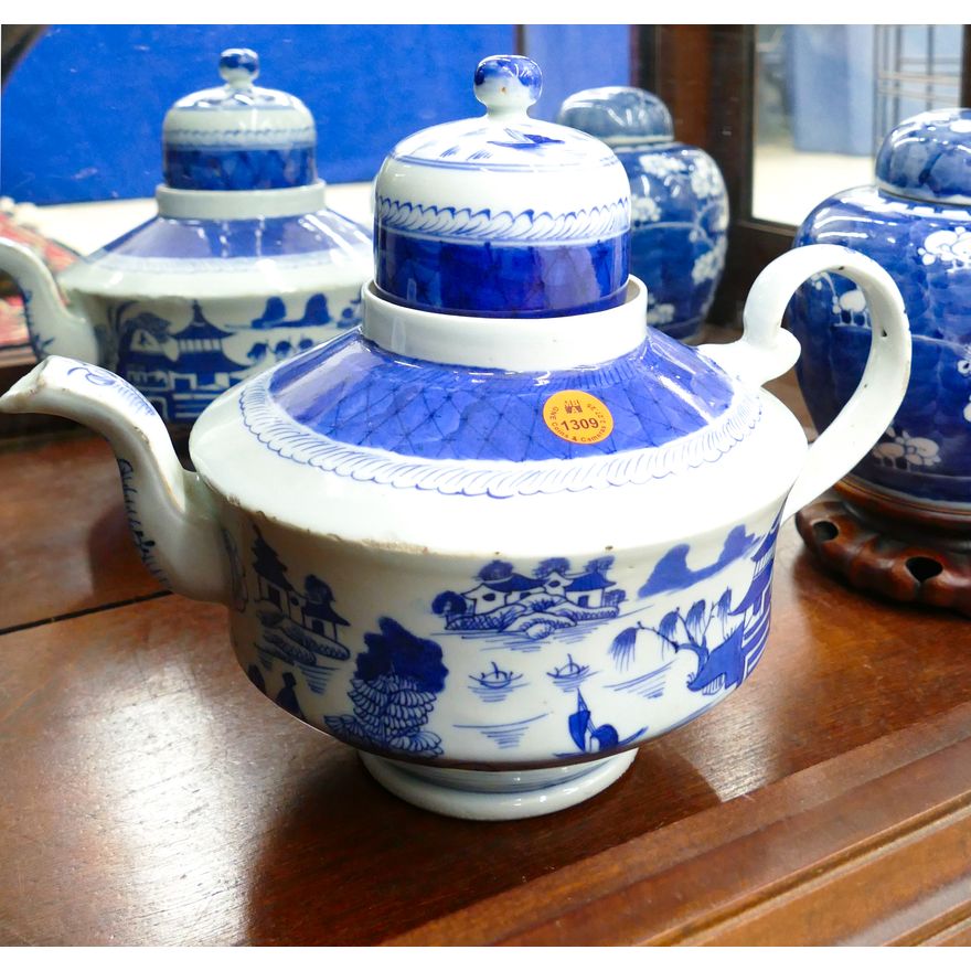 Old Chinese Blue & White Nanking Large Teapot 11''
