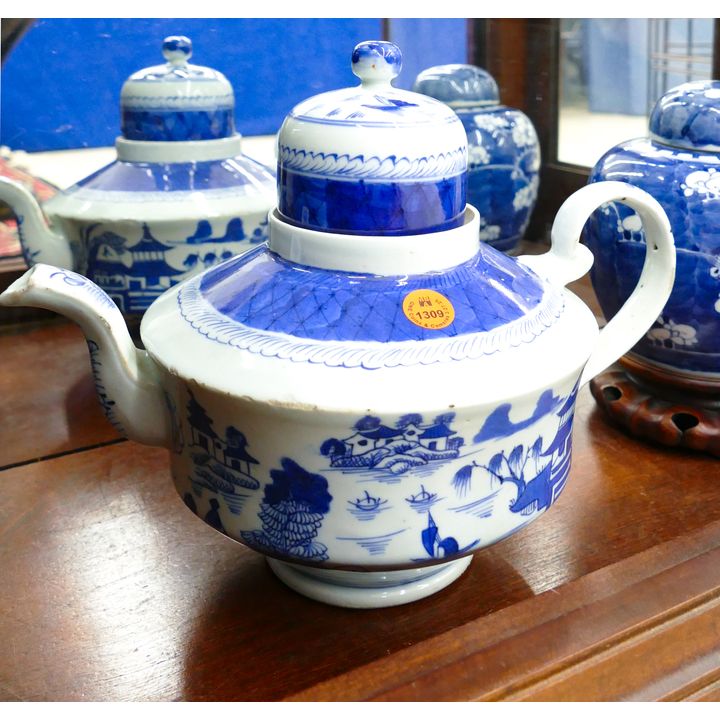 Old Chinese Blue & White Nanking Large Teapot 11''