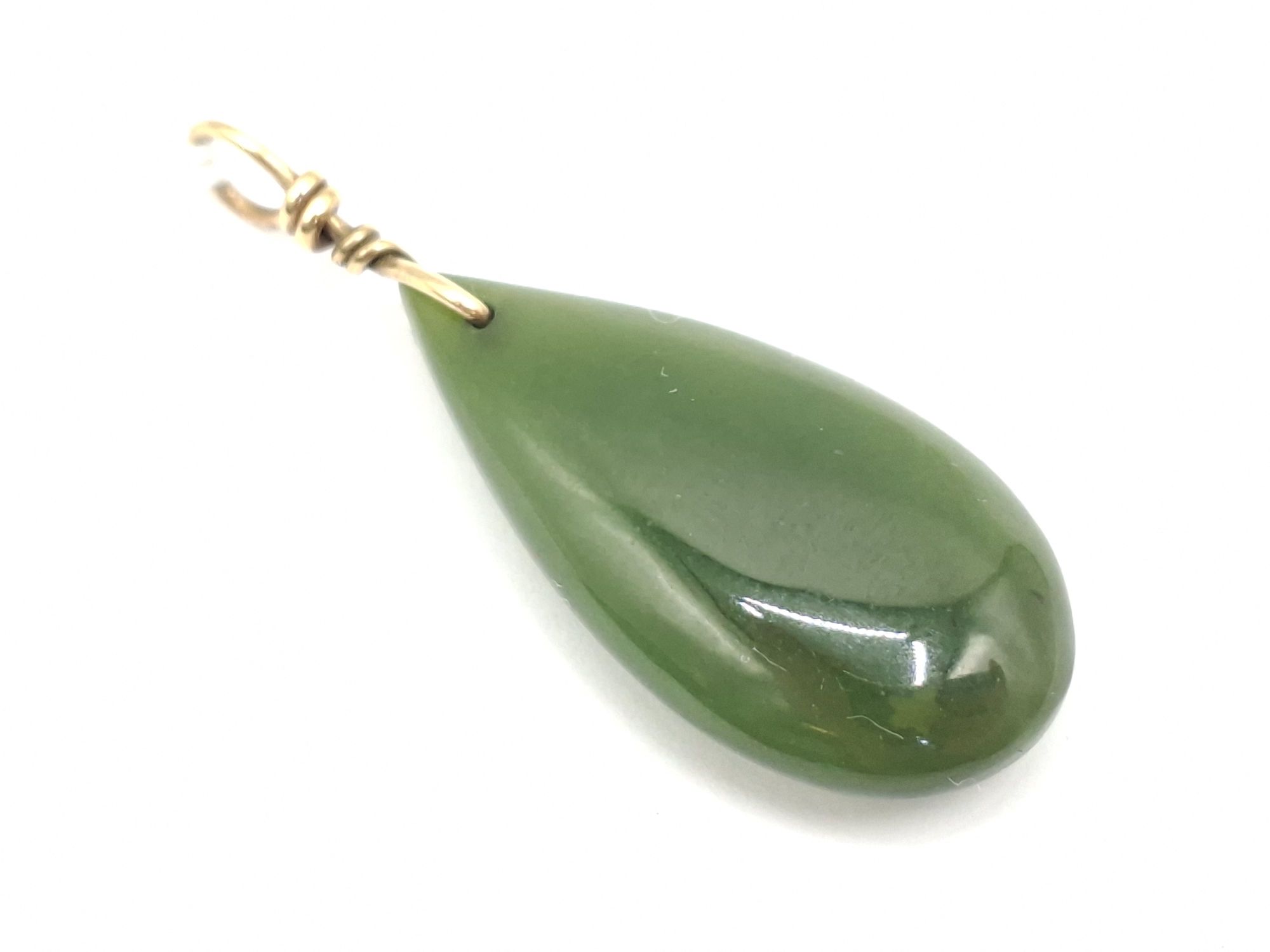 9ct Gold Jade Pendant