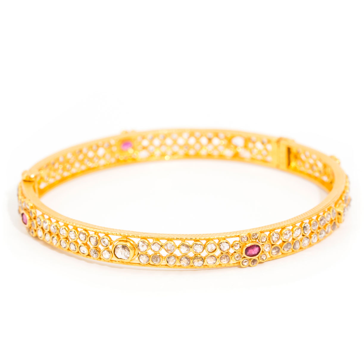 196 · 22ct Diamond & Ruby Bangle,
