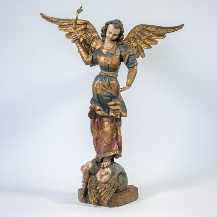 Arcángel estilo antiguo