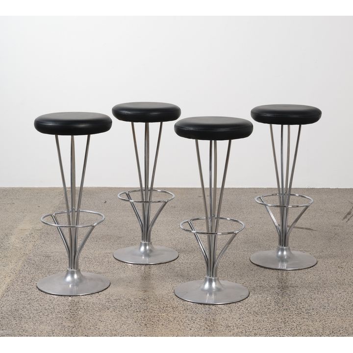 Piet Hein (Denmark, 1905-1996) for Fritz Hansen - Four bar stools