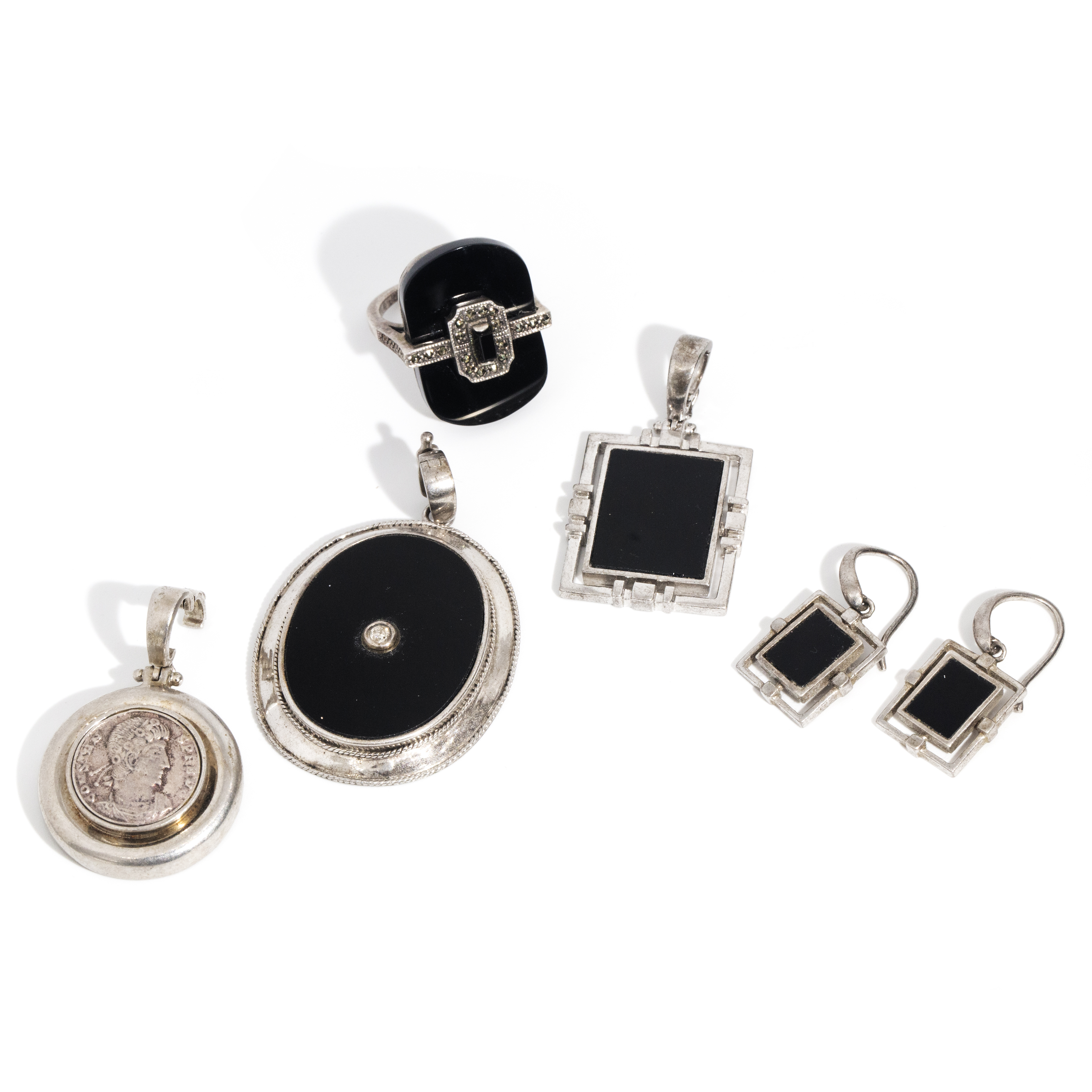Collection of Silver Jewellery,