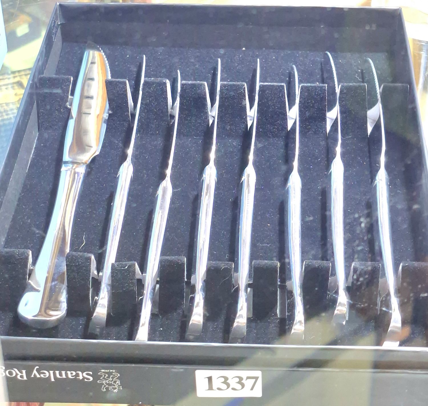 1337 · STANLEY ROGERS STEAK KNIFE SET
