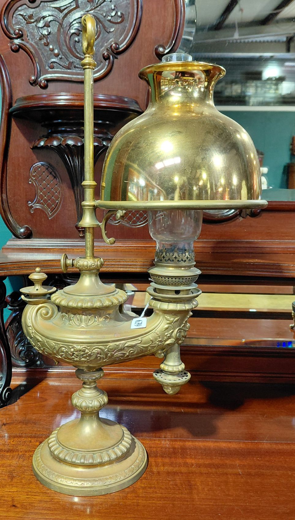 639 · RARE WILD AND WESSEL GENIE VESTA LAMP