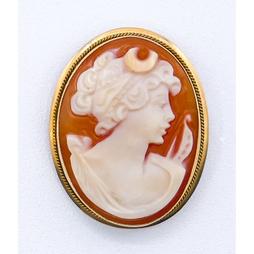 14k Carved Shell Cameo Brooch 1'' - 3.7 Grams