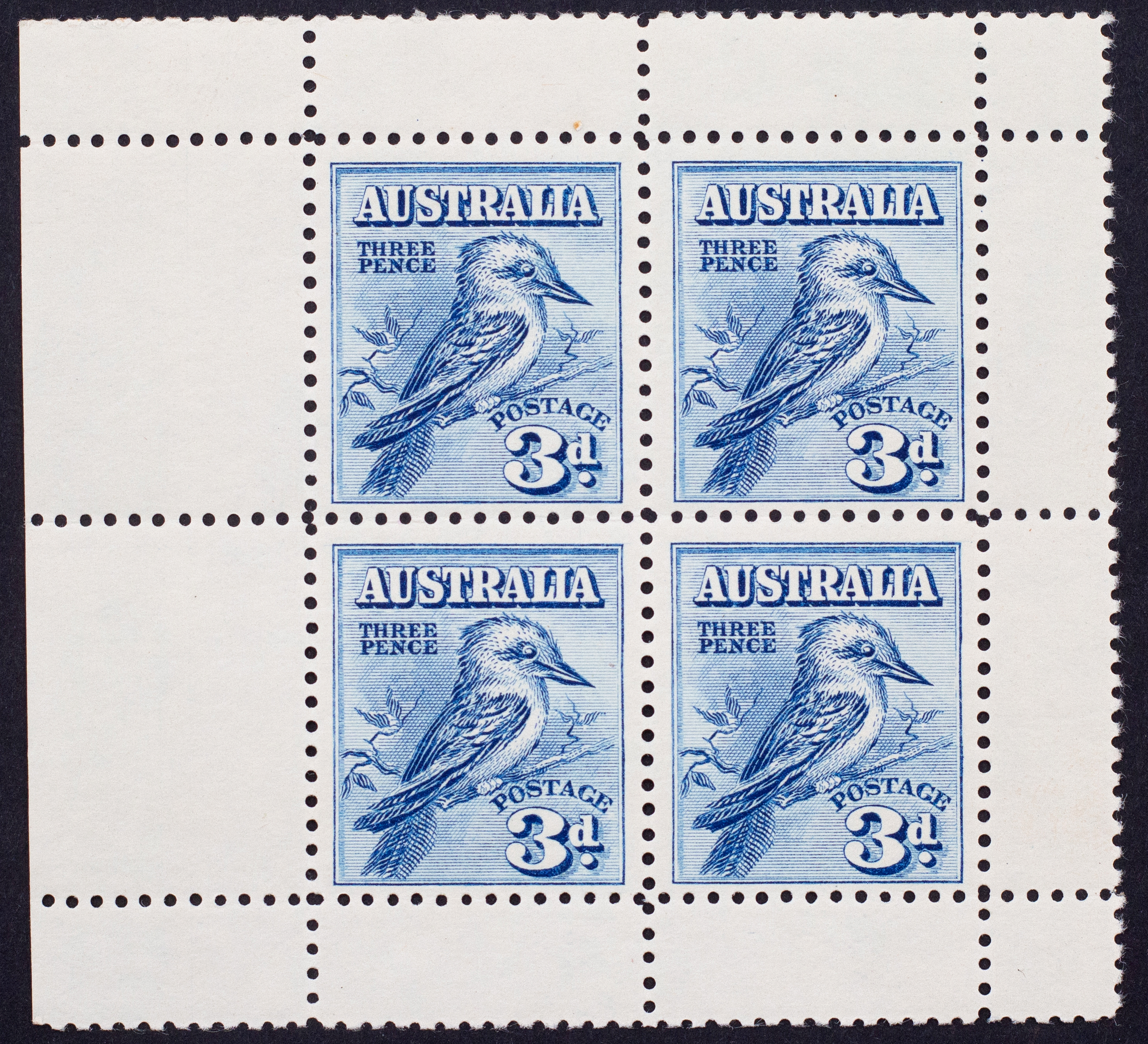 Group, Kookaburra, Threepence, 1928, Good