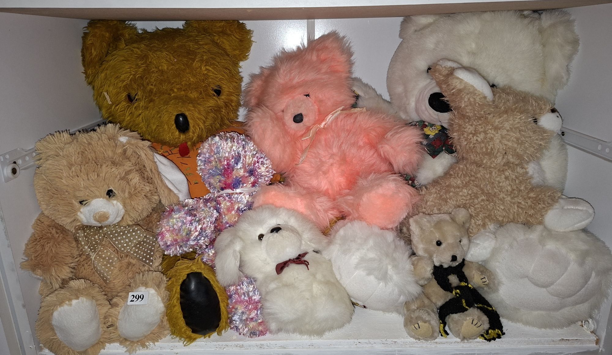 PLUSH TEDDIES
