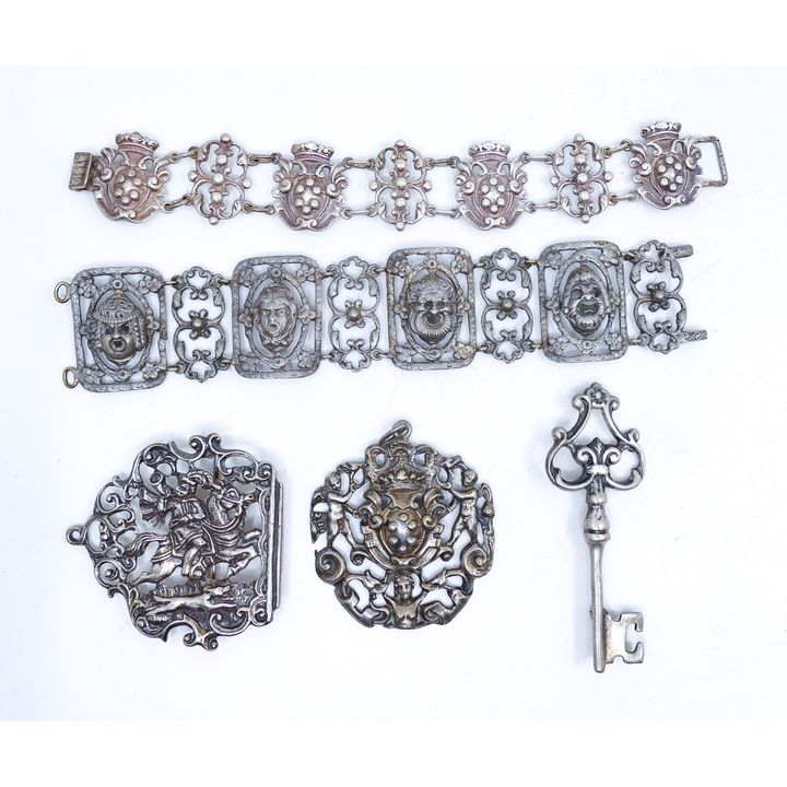 Box Continental 800 Silver Jewelry - 137 Grams TW
