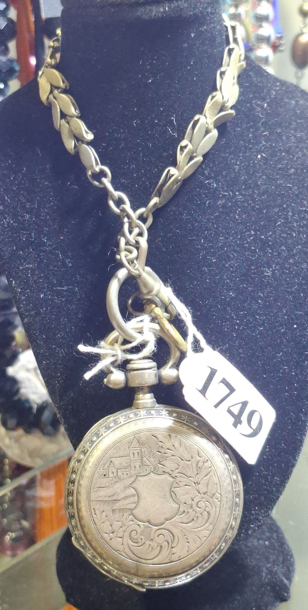 ANTIQUE SILVER POCKET WATCH