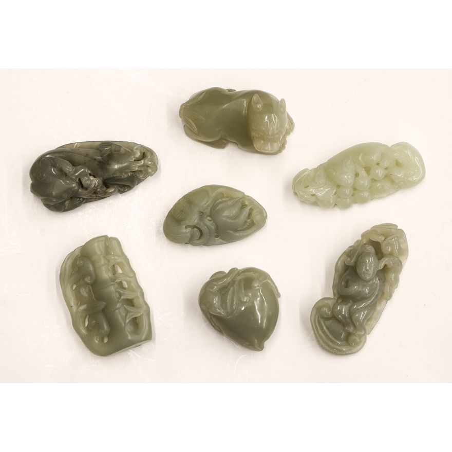 7pc Chinese Jade Pebble Carvings