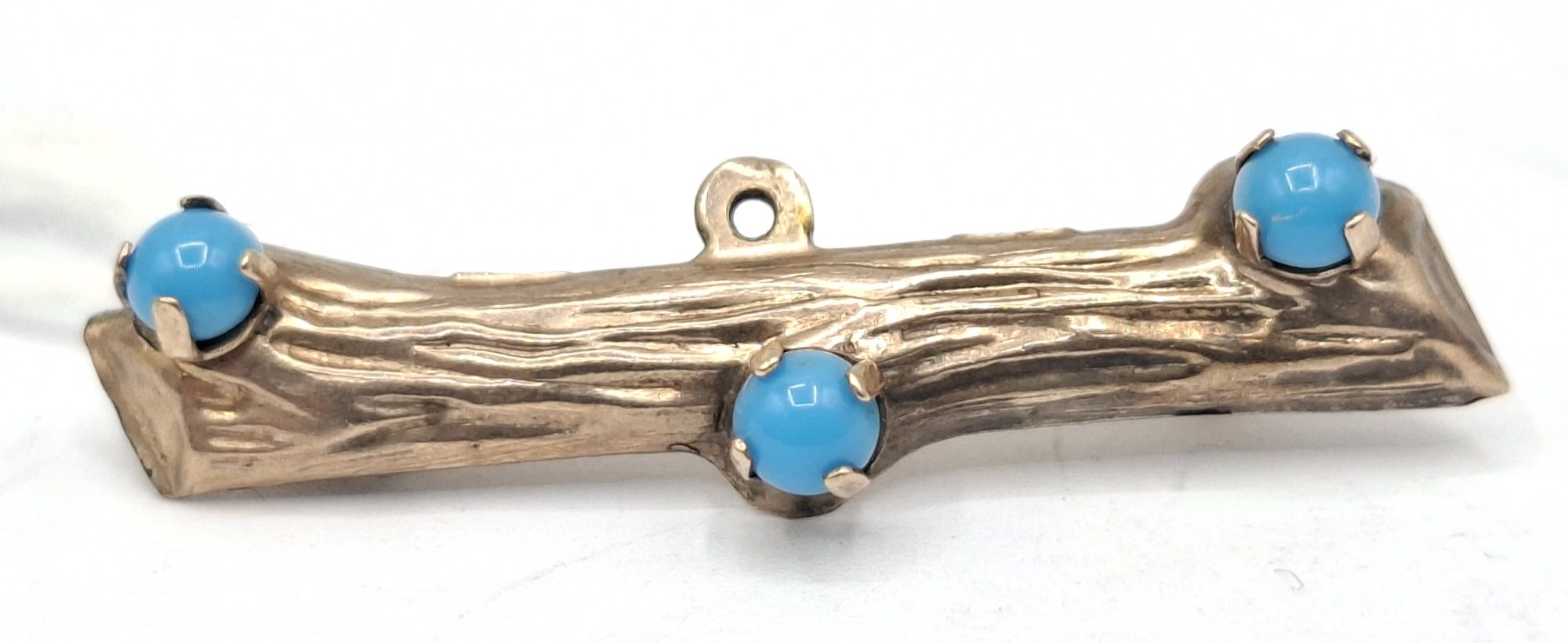 1158 · 9CT GOLD BROOCH