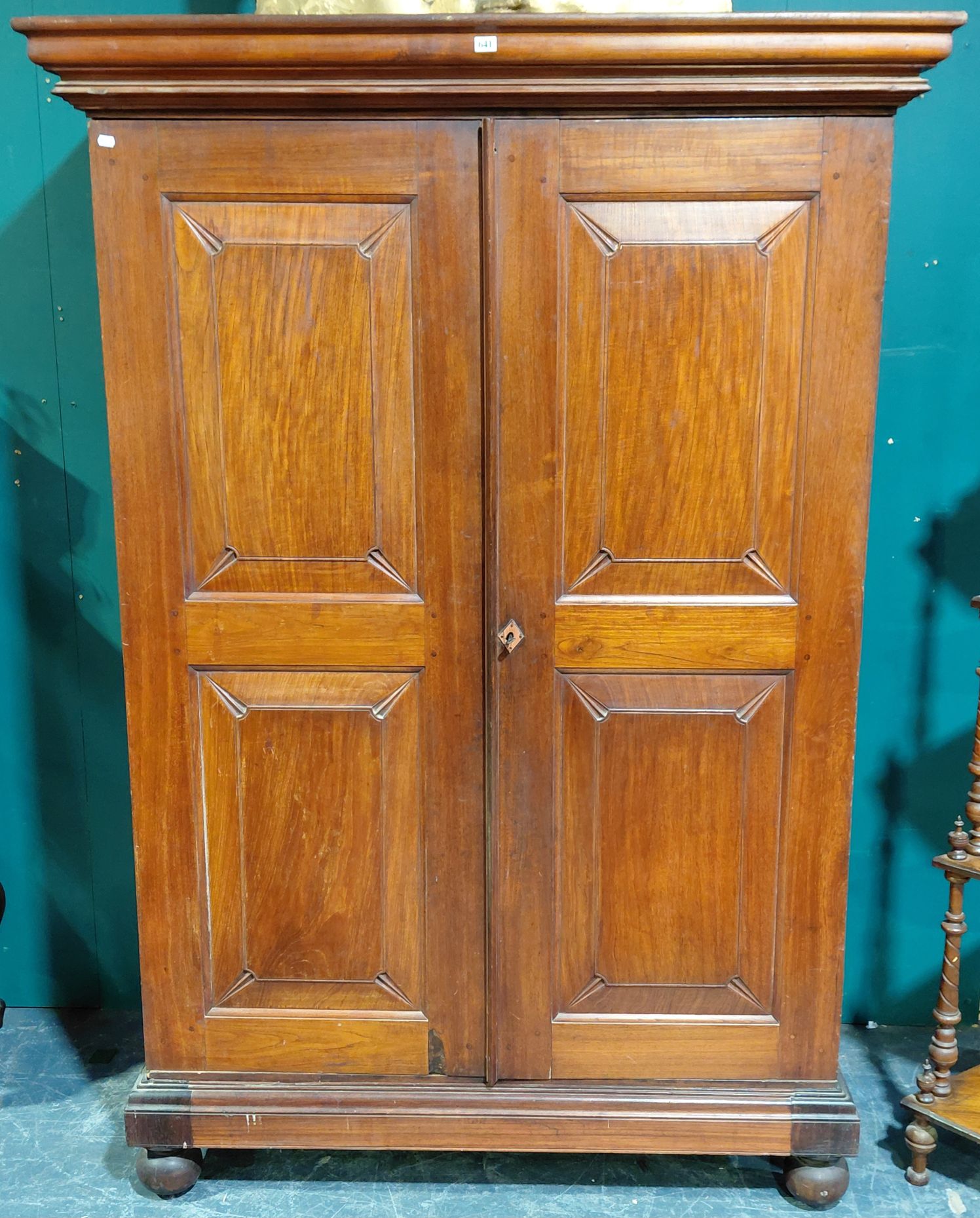 641 · RARE ANGLO-INDIAN COURT CUPBOARD