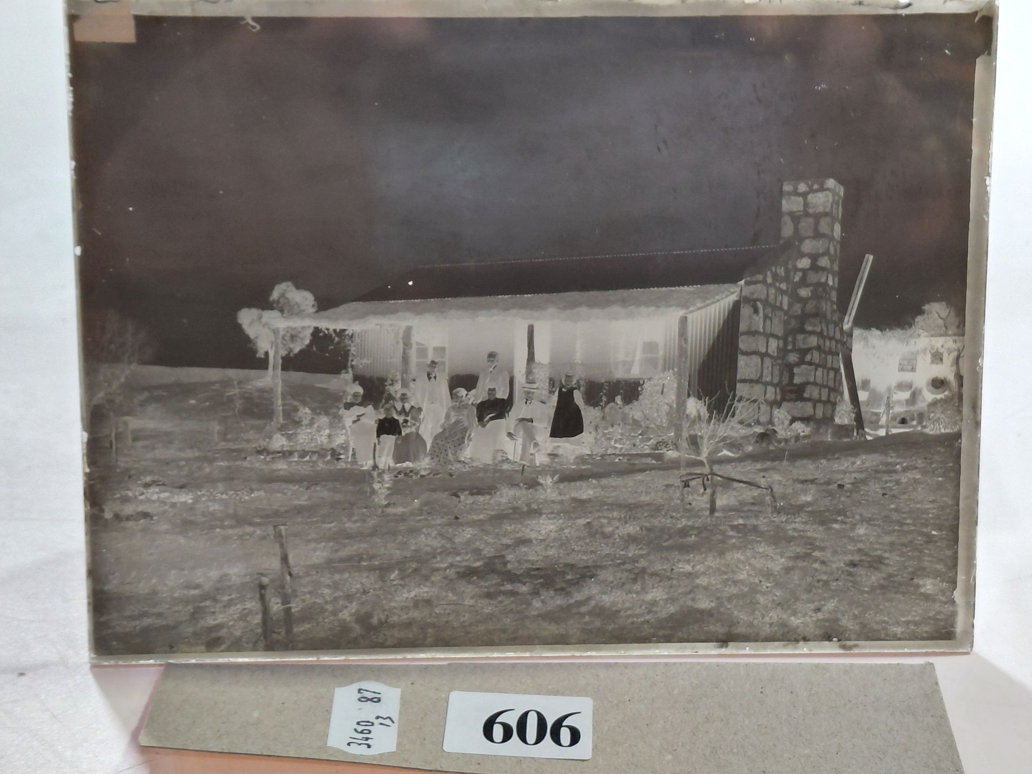 606 · GLASS NEGATIVES