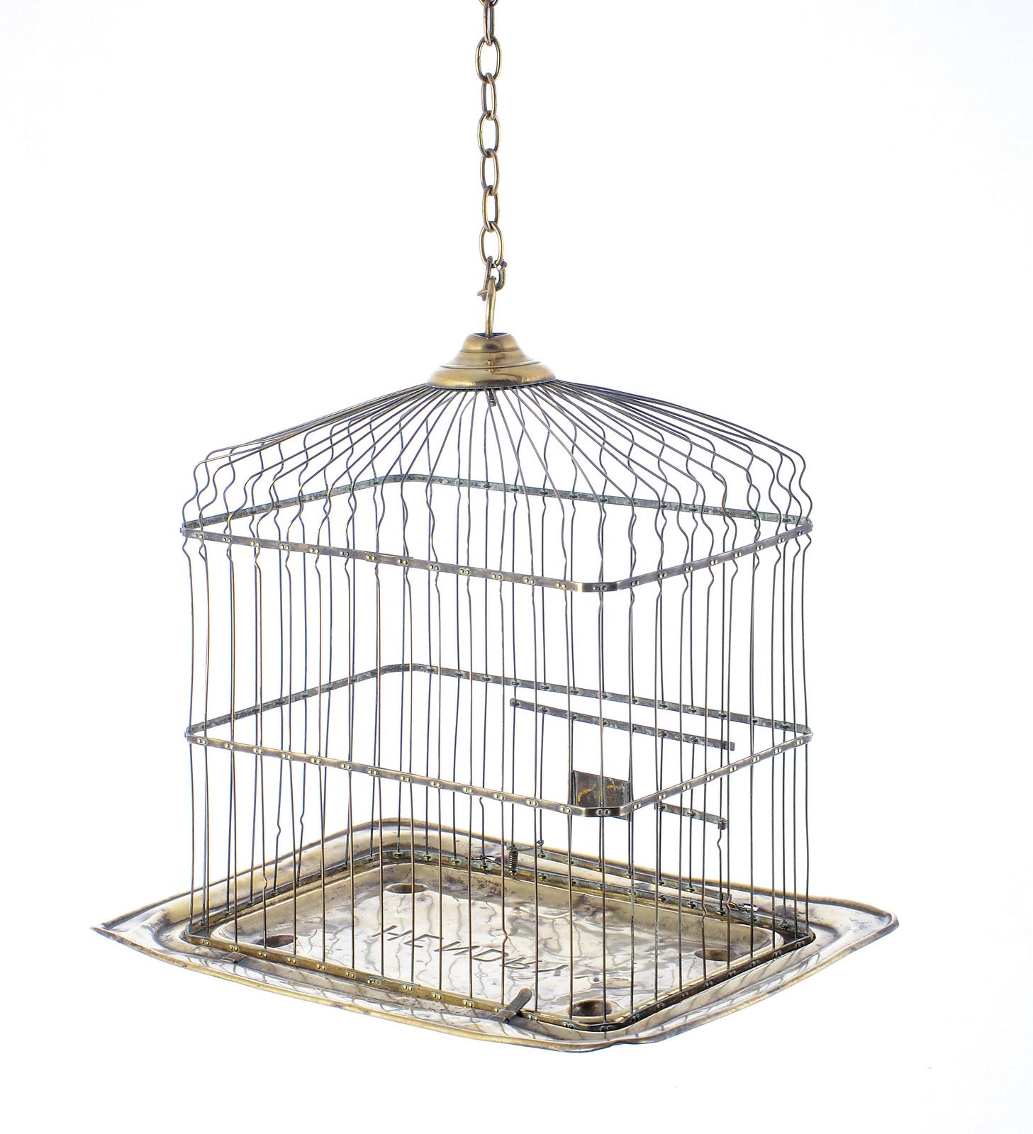 Edwardian HendryX brass bird cage, circa 1910, 29 x 28,5 x 21cm, lacking  one clip
