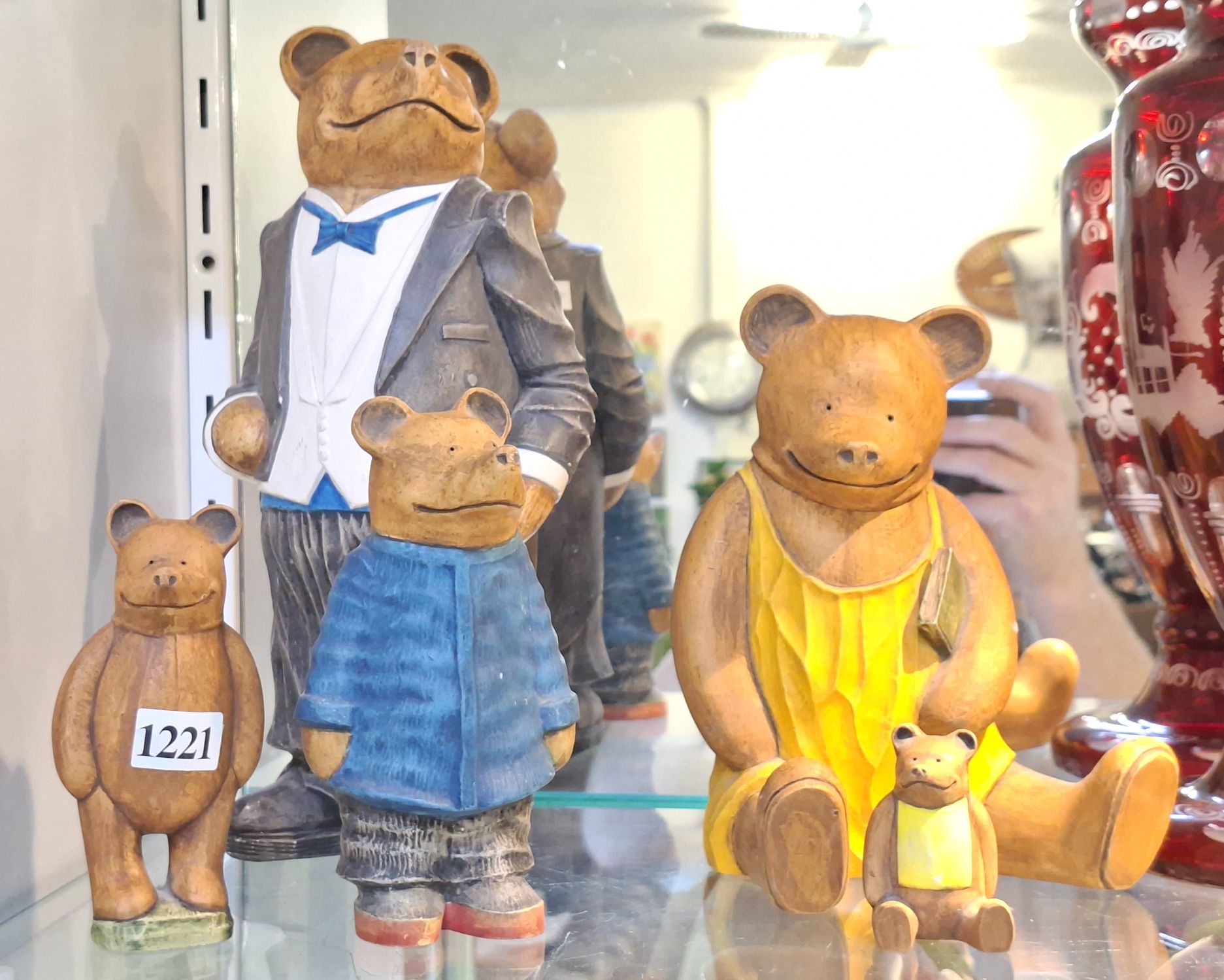 1221 · BRUIN CERAMIC BEARS