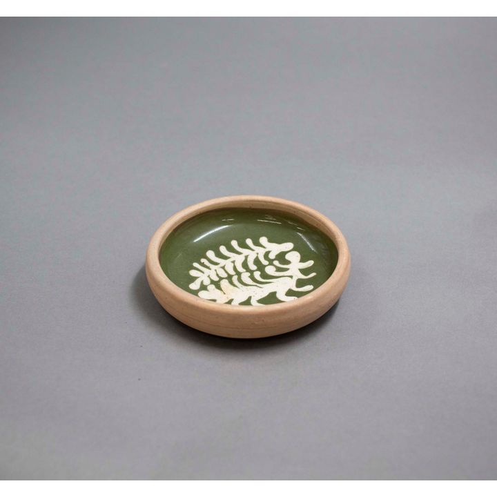 Len Castle - Early slip trailed pin dish