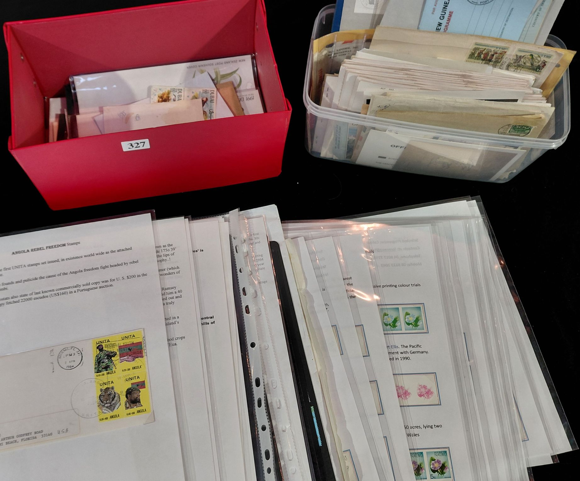 327 · STAMPS - WORLD