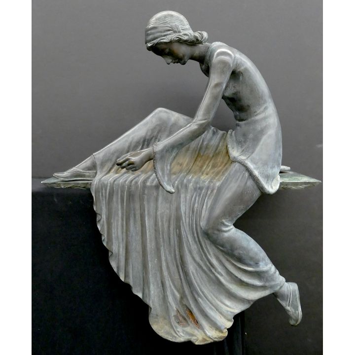 Demetre Chiparus Art Deco Sitter Bronze Sculpture