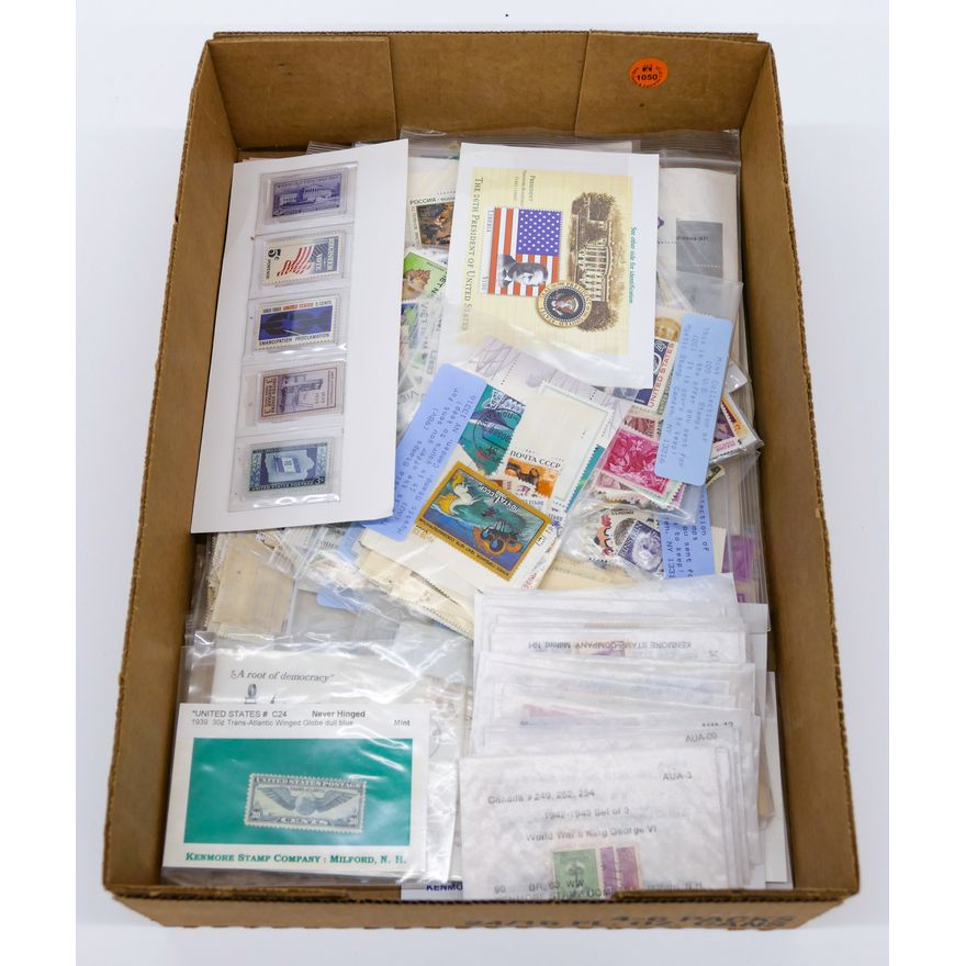 Box Assorted US & Foreign Stamps