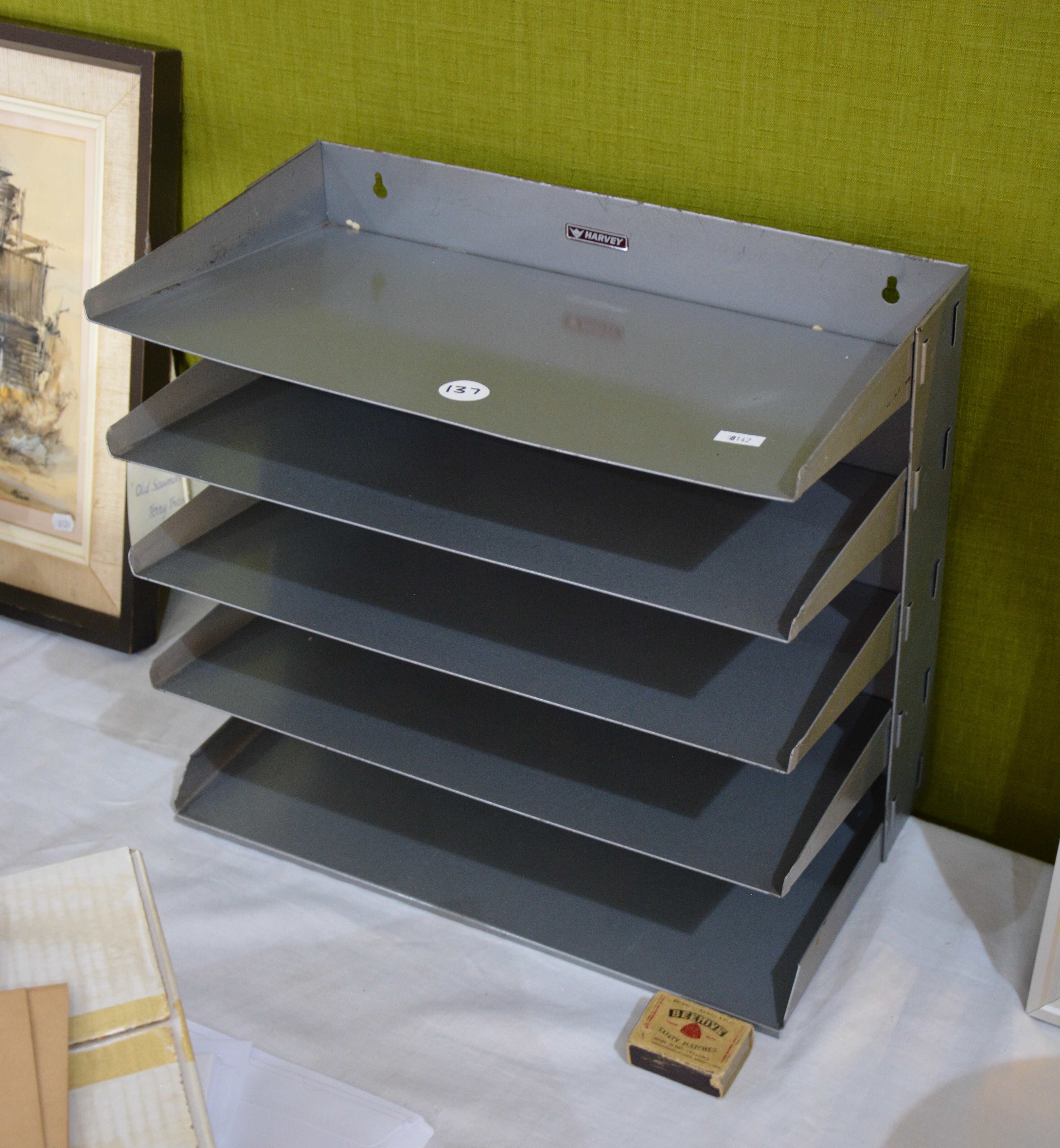 Metal Harvey 5 Tray Holder — sold at auction in New Zealand for $25