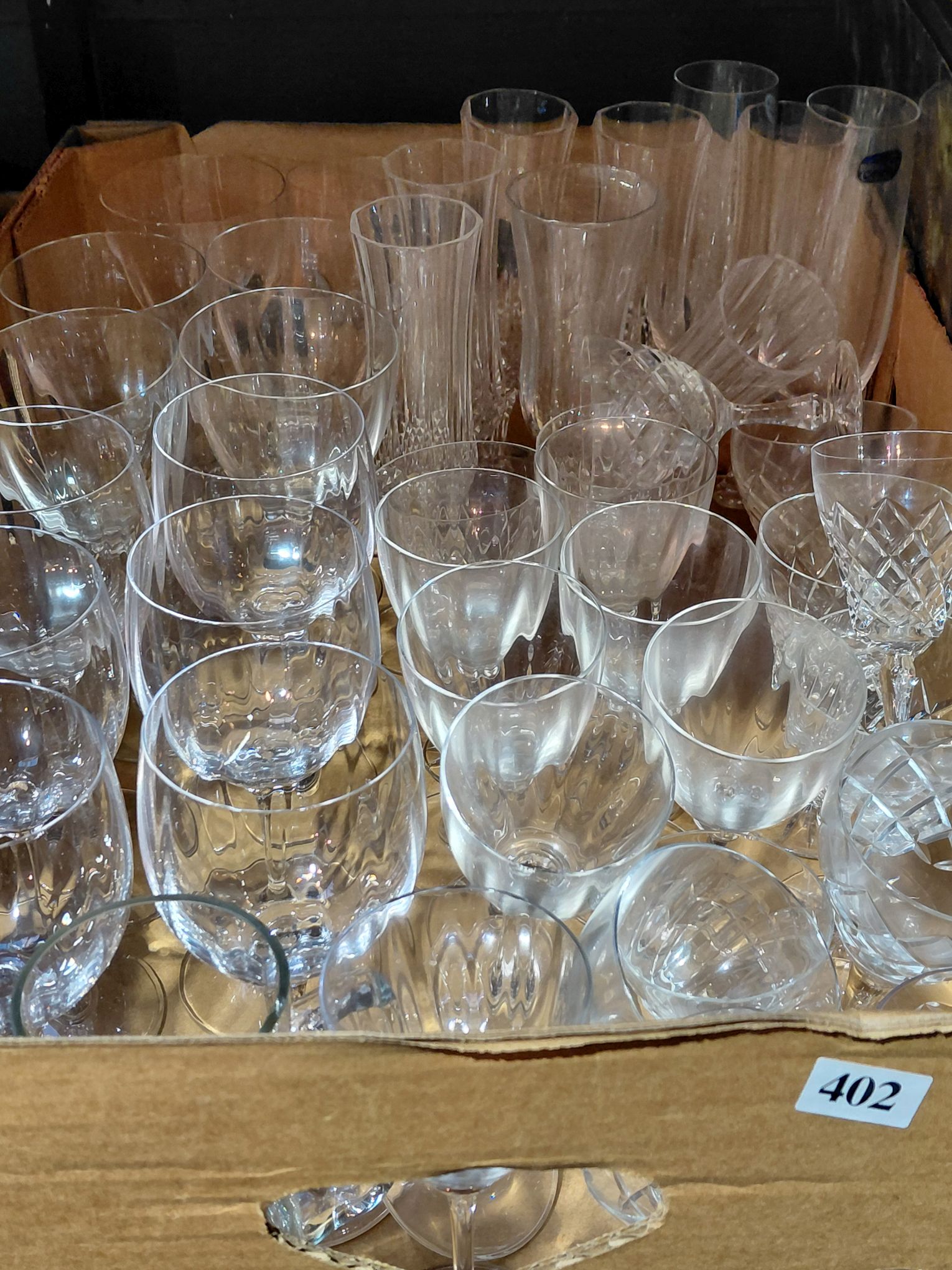 402 · CRYSTAL AND GLASSWARE