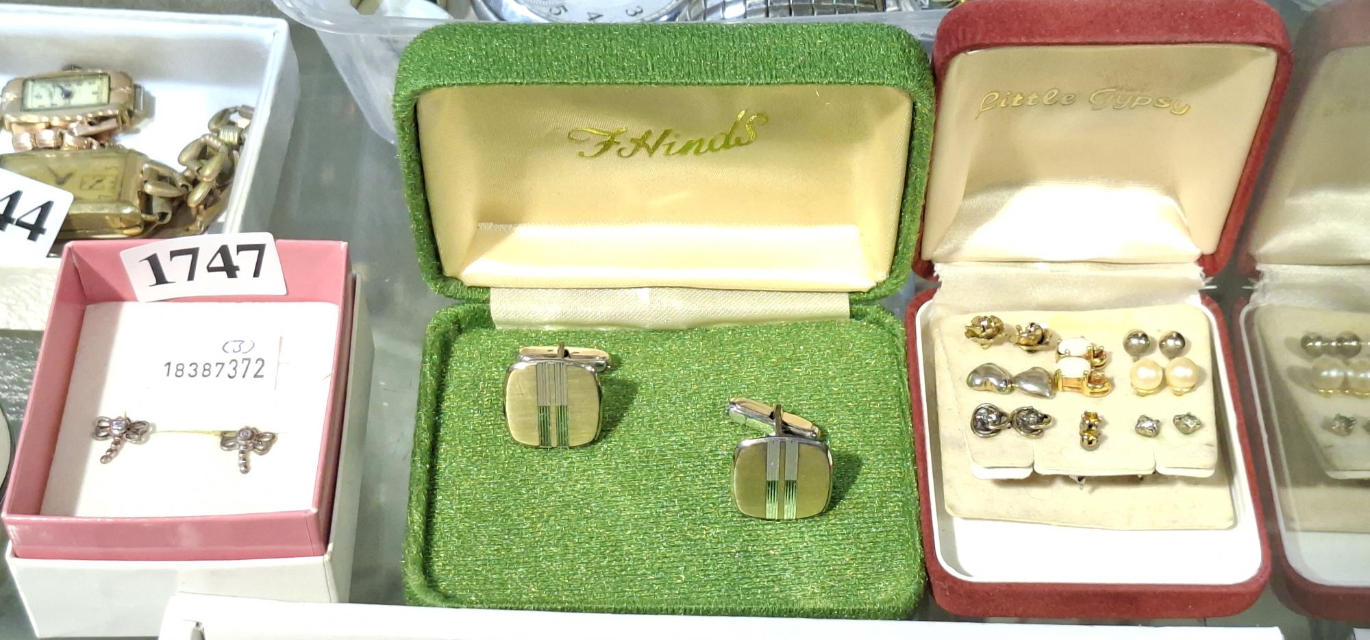 Stud Earring Collection