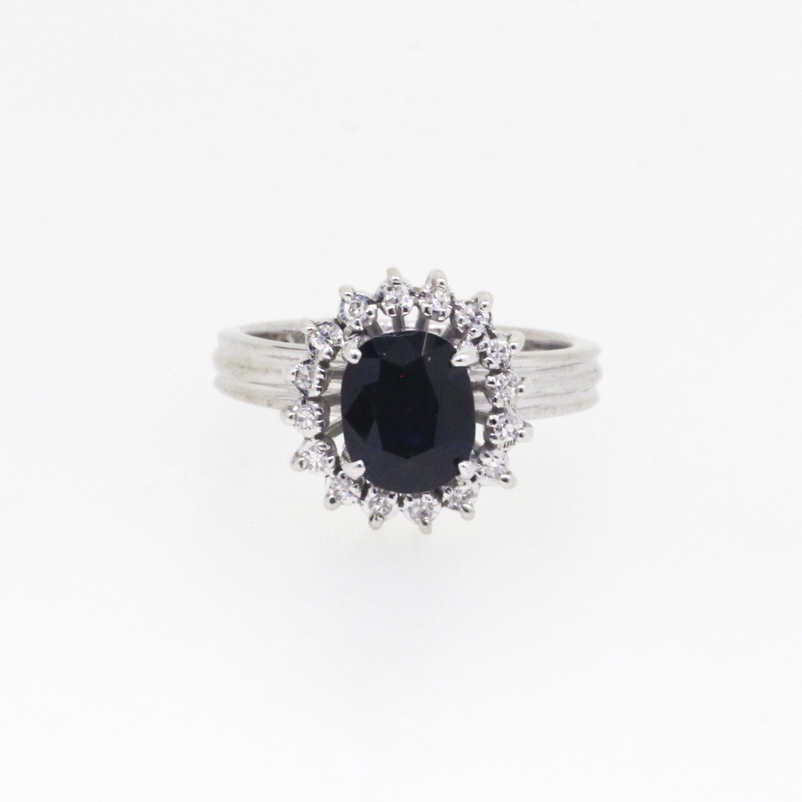 1.35ct Sapphire & Diamond Ring 4.6g
