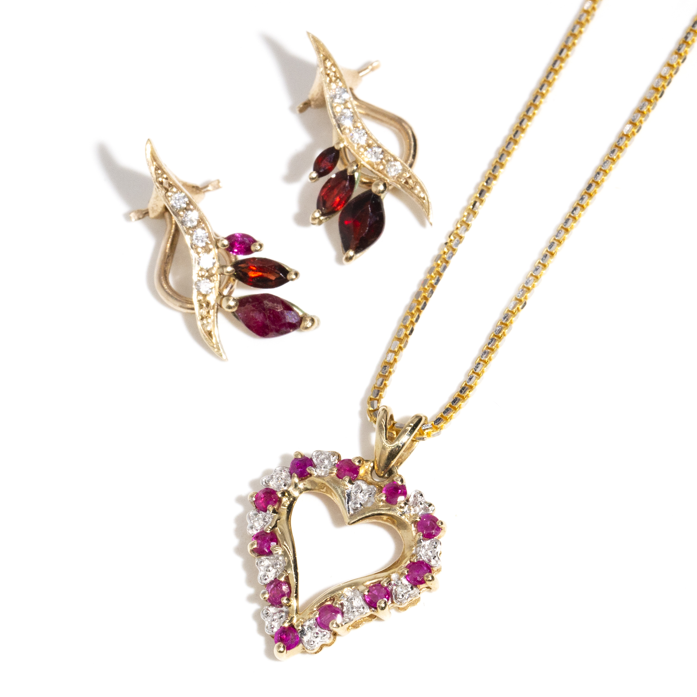 410 · 9ct Ruby & Diamond Pendant with Chain, & Diamond, Garnet & Ruby Earrings
