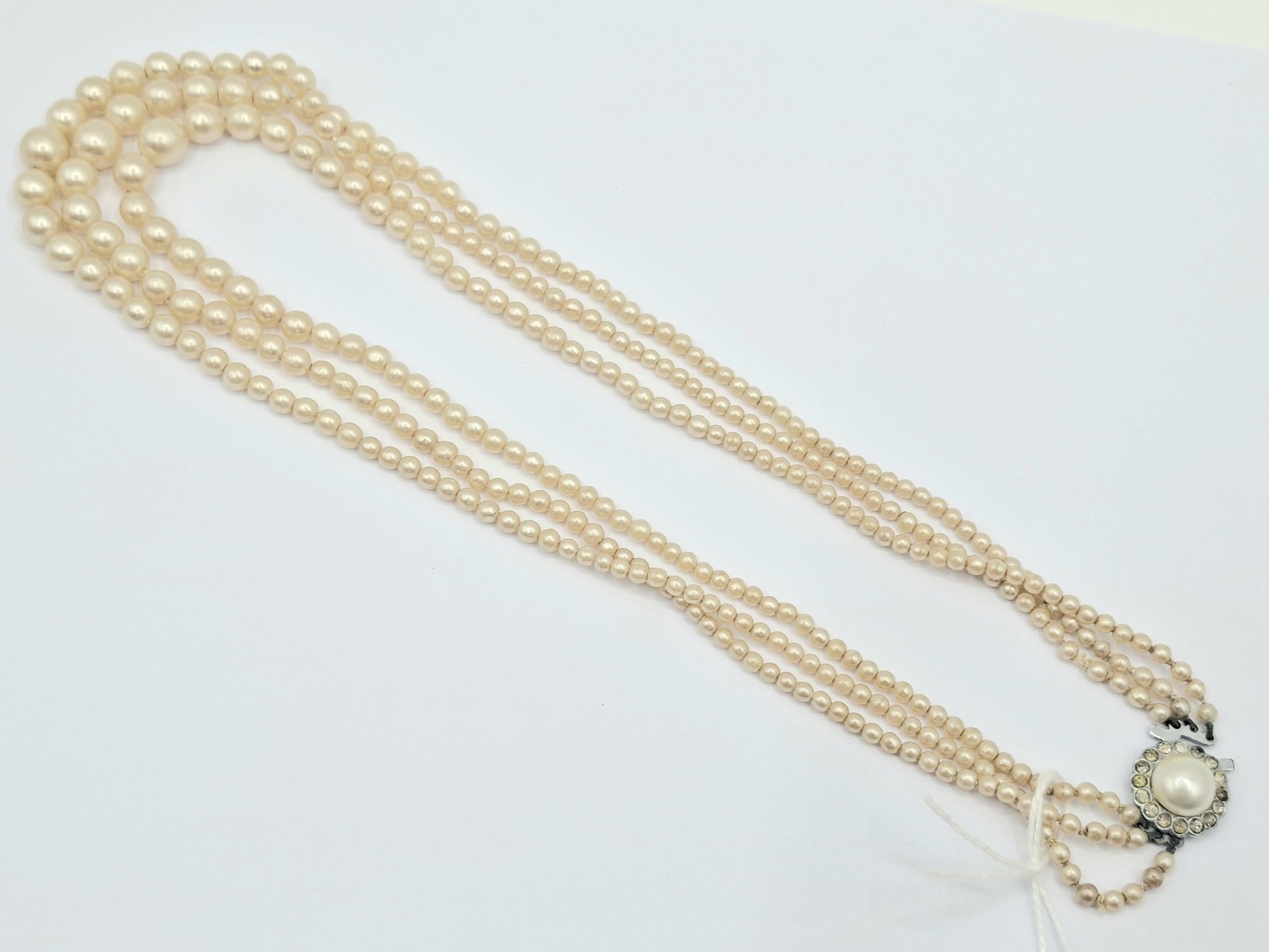 Art Deco Faux Pearl Necklace