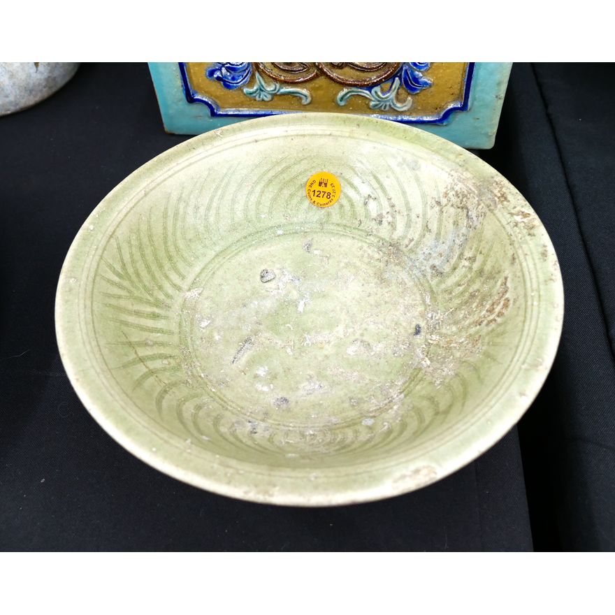 Thai Ming Sawankhalok Celadon Bowl 8.5''