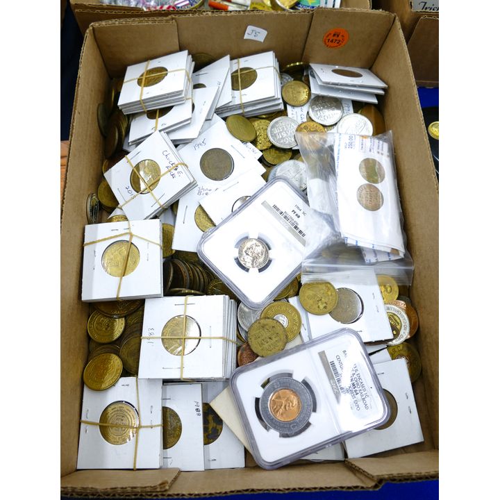 Box Old Tokens and Graded Coins