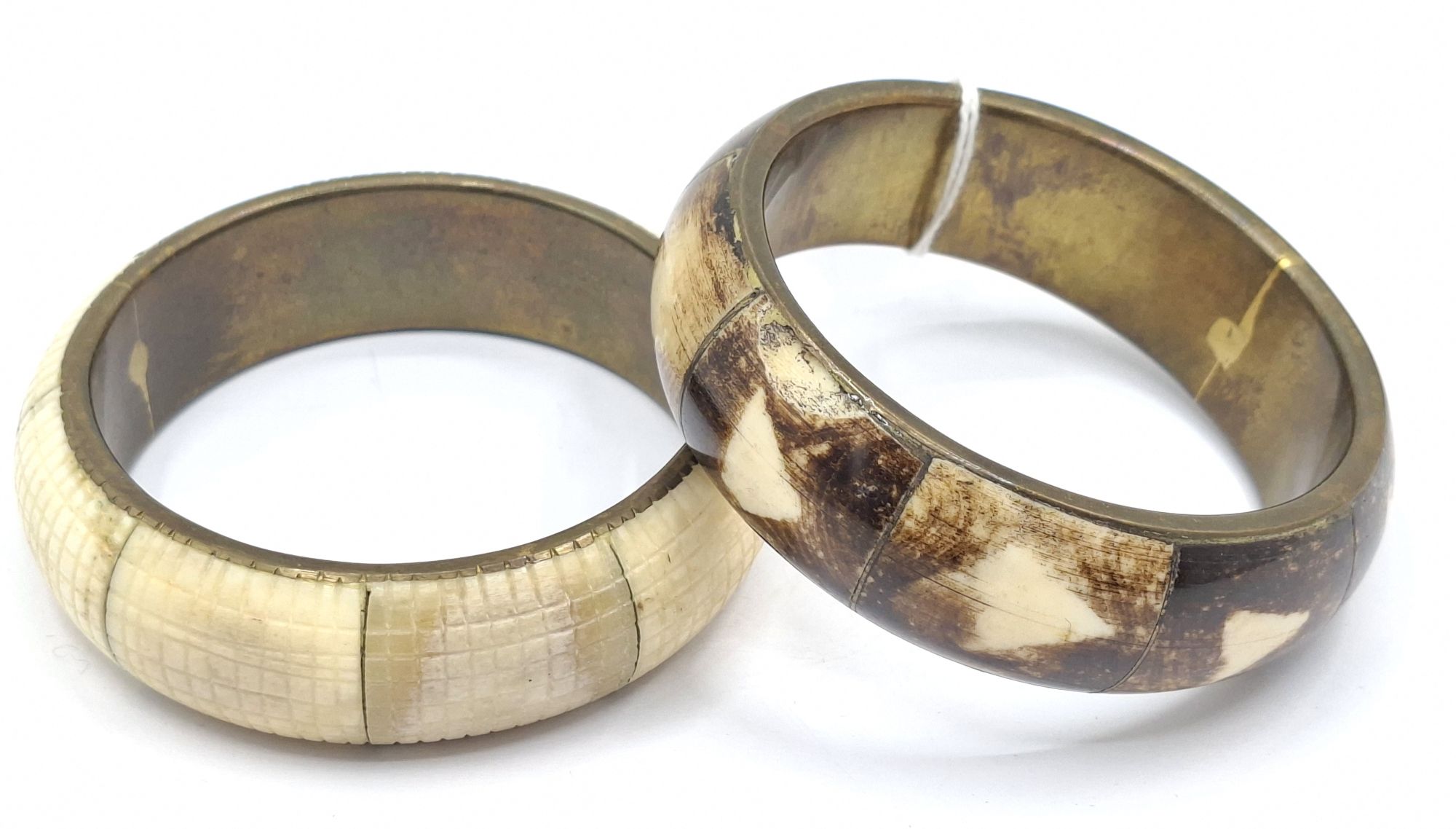1053 · TWO LARGE LADIES BANGLES