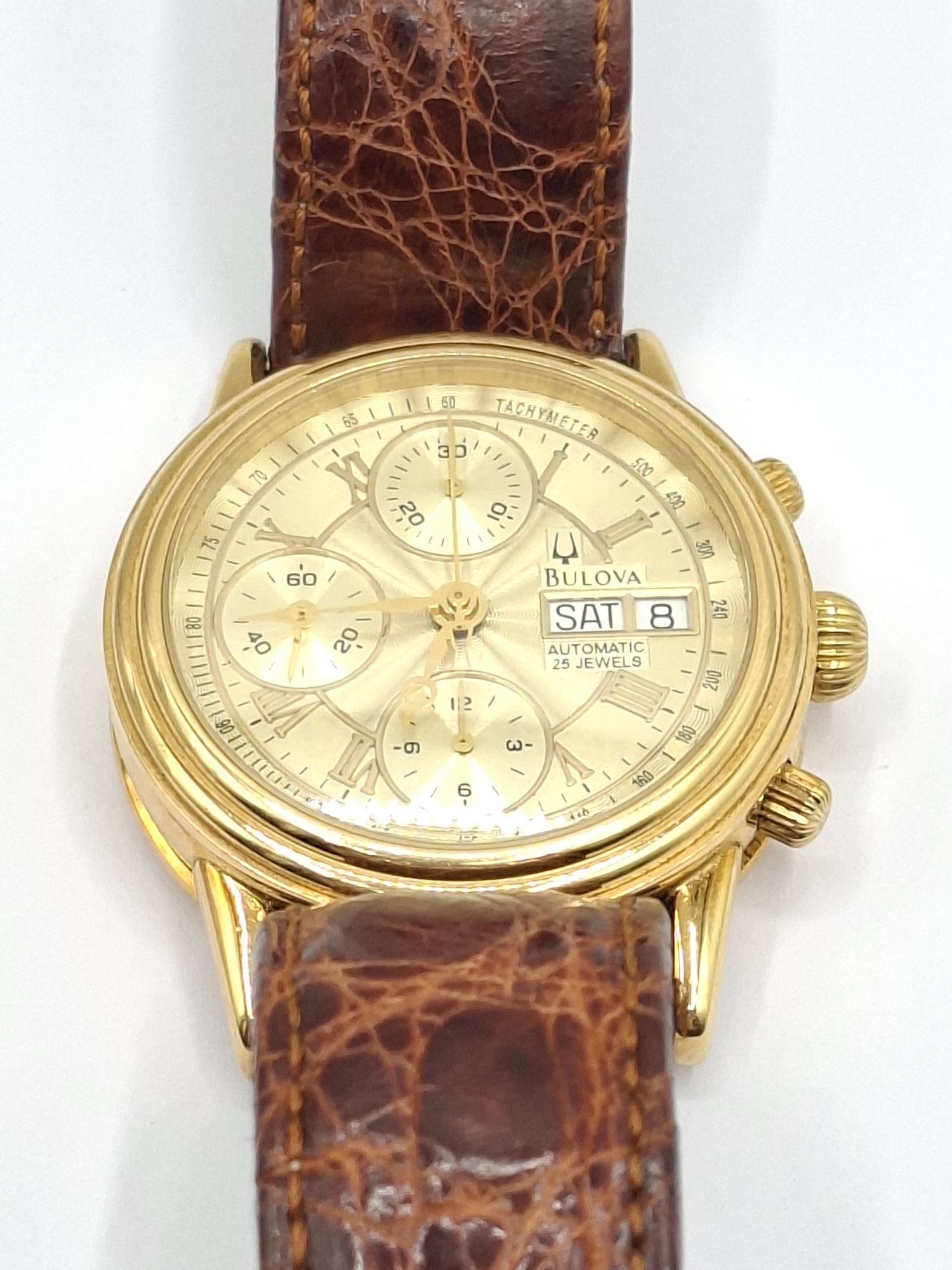 18ct Gold Bulova Gents Watch