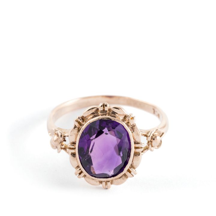 Amethyst 9ct Gold Ring