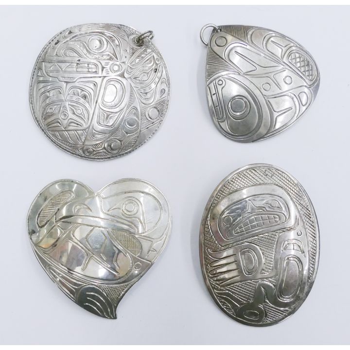 Box 4pc Northwest Coast Silver Jewelry 1.5'' Approx. - Signed